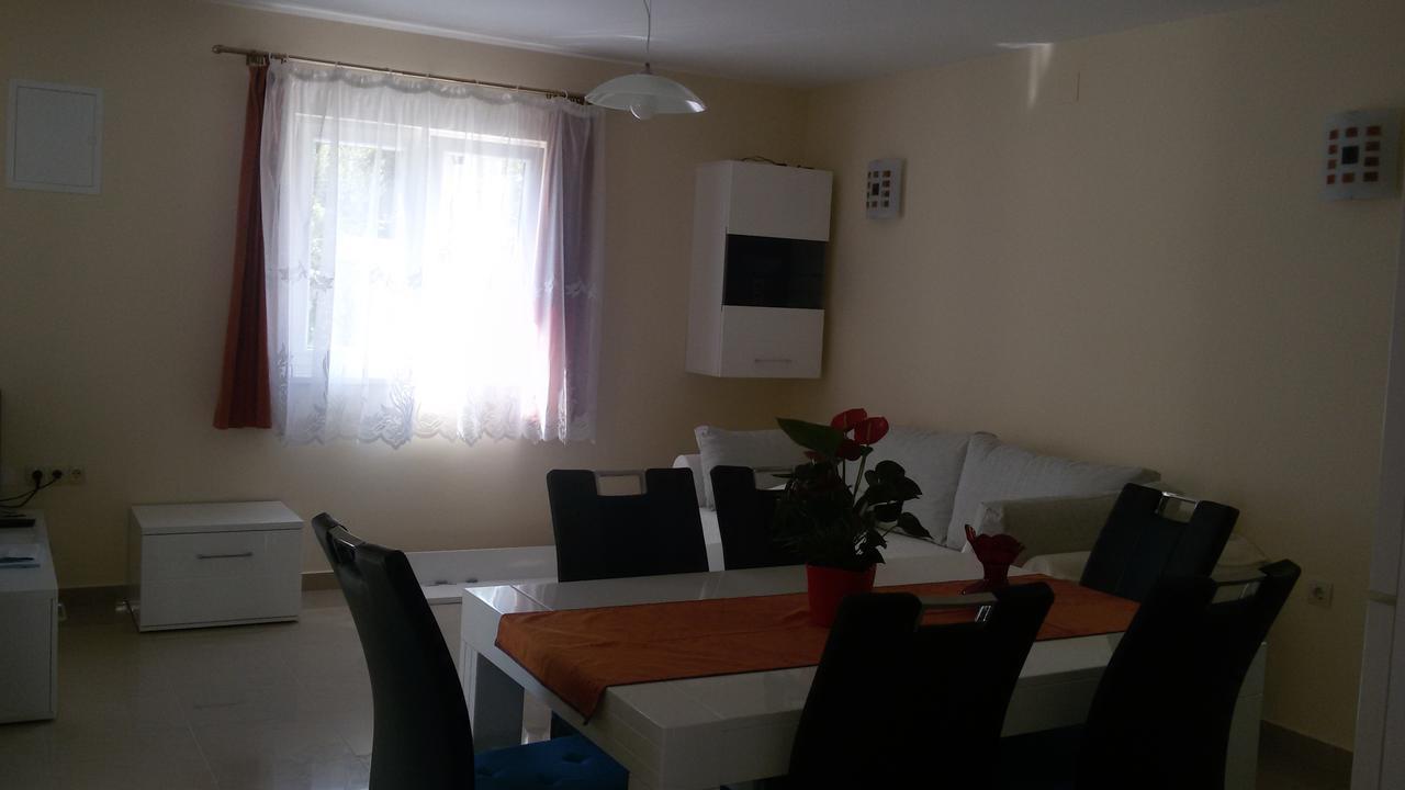 Apartment Anita Vodice Exteriör bild