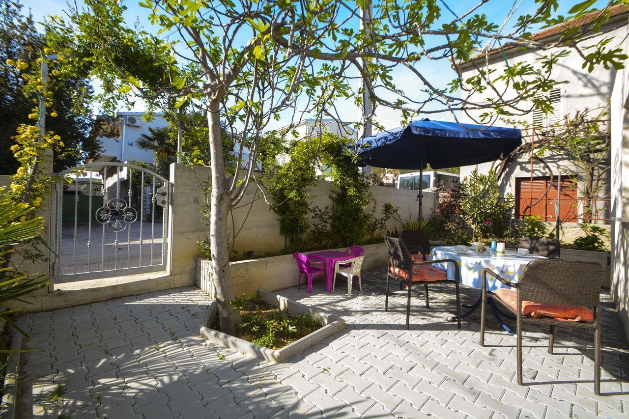 Apartment Anita Vodice Exteriör bild