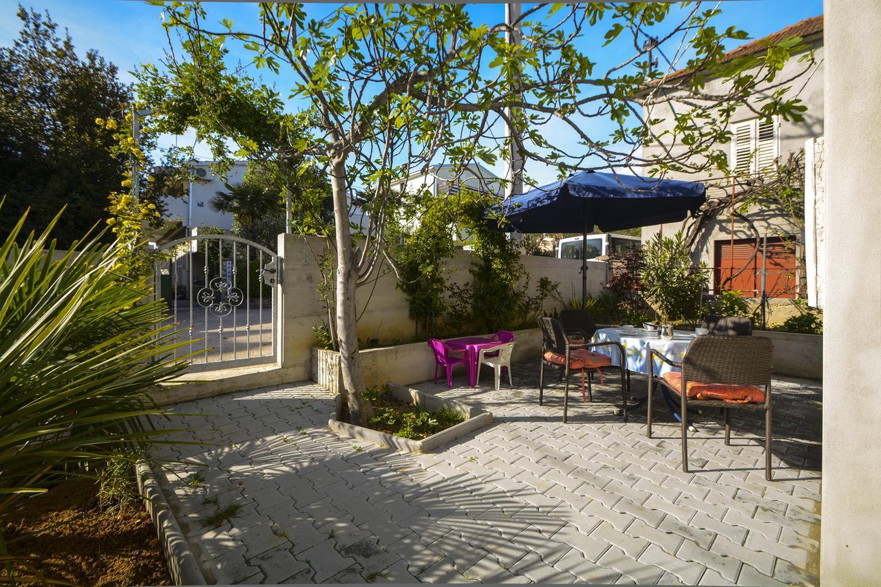 Apartment Anita Vodice Exteriör bild